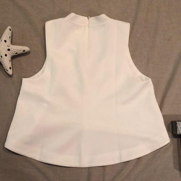 Philosophy crop front low back mock neck lined Lrg - Picture 3 of 7